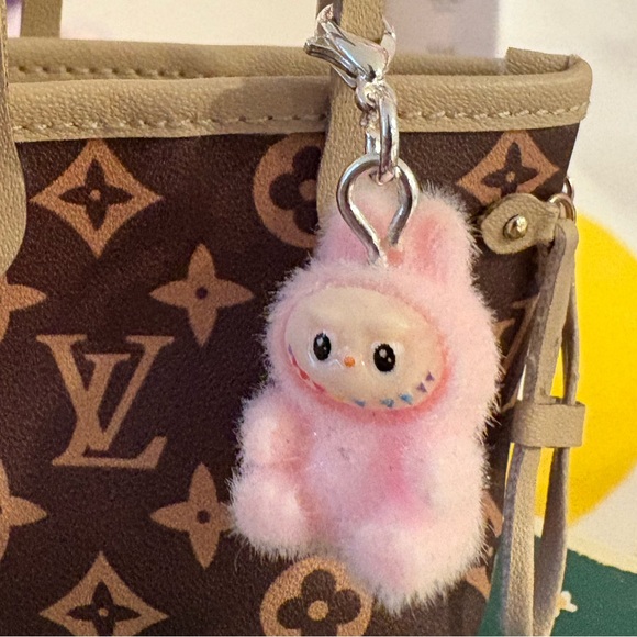 Labubu pendent for your Labubu’s purse!! - Picture 1 of 2